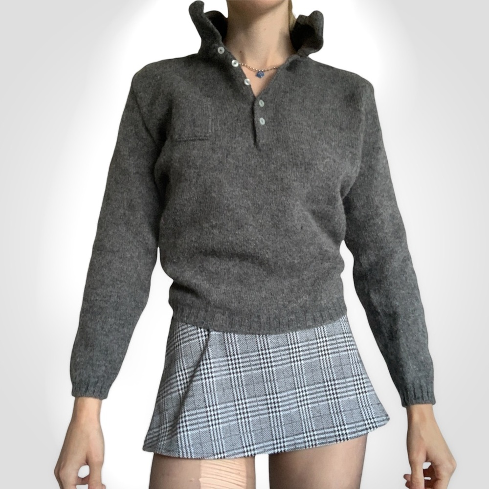 Vintage Y2k Grey Wool Sweater!